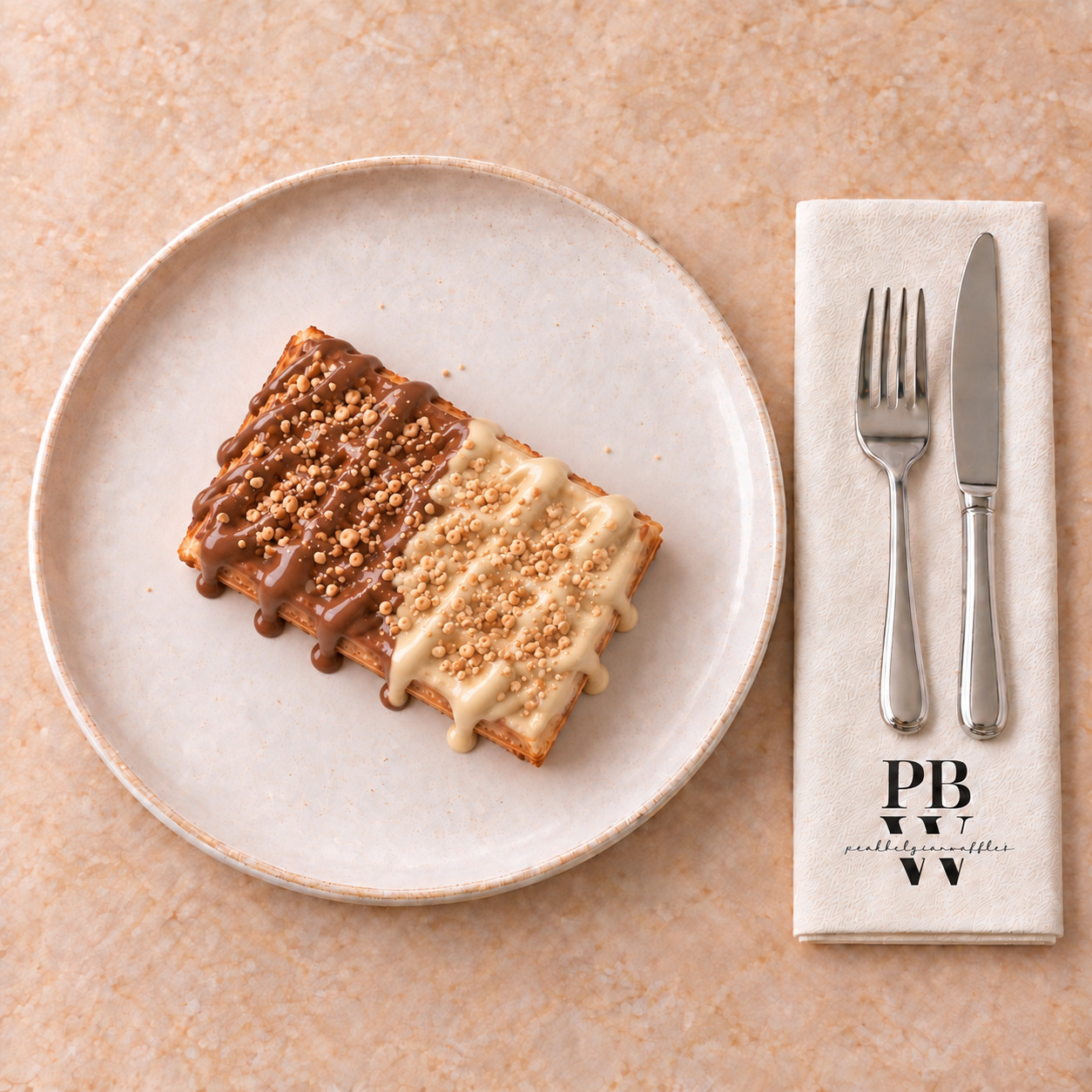 Sütlü Beyaz Çikolatalı Waffle Tek Kişilik (Meyvesiz)