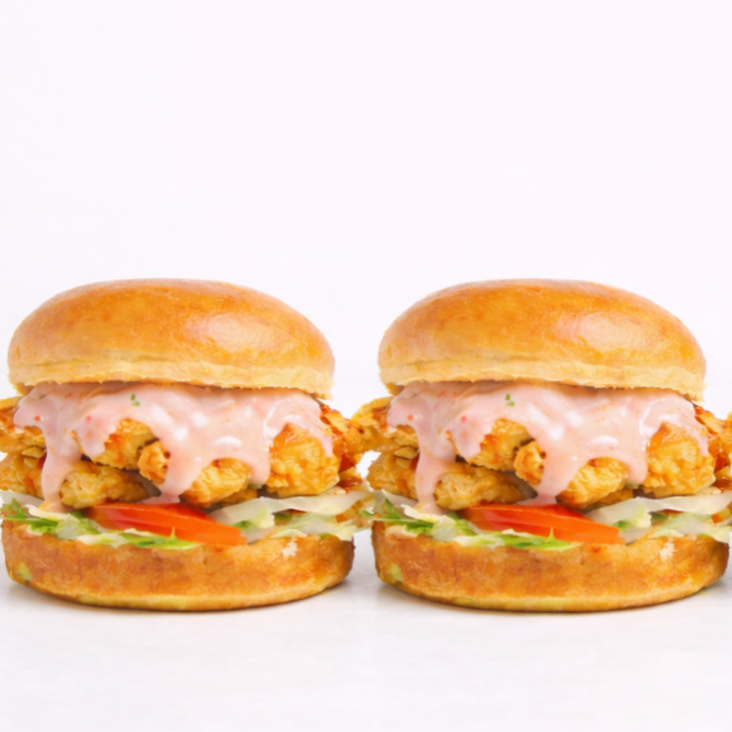 2'li İçeceksiz Ekonomik Burger Menü