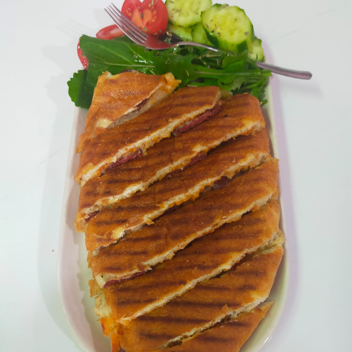 Yarım Ekmek Arası Karışık Tost