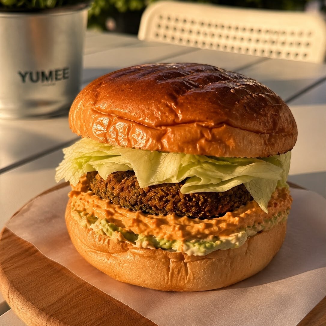 Yumee Burger