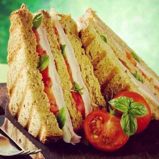 Beyaz Peynirli Tost