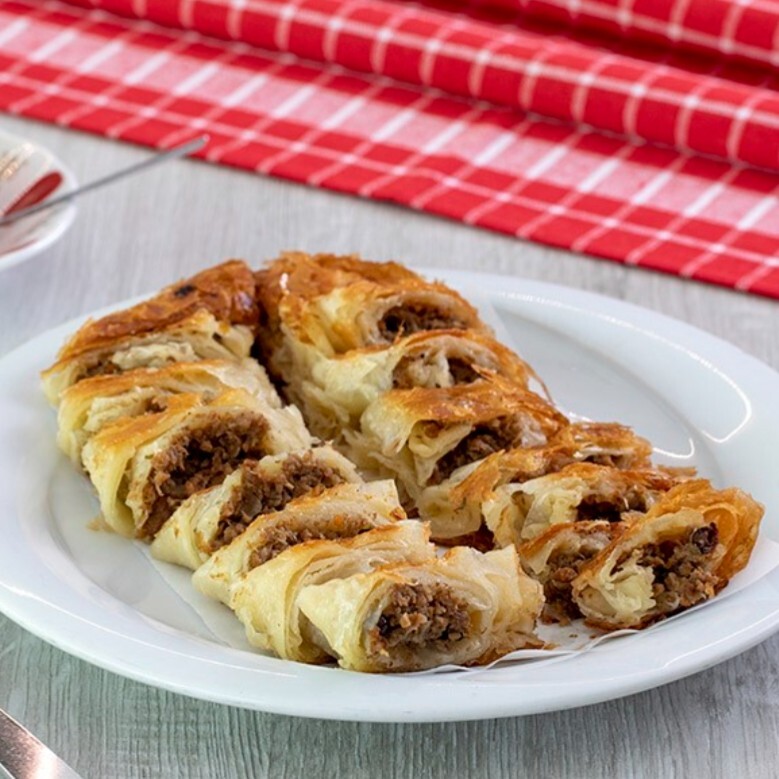 Kıymalı Kol Böreği (1 kg.)