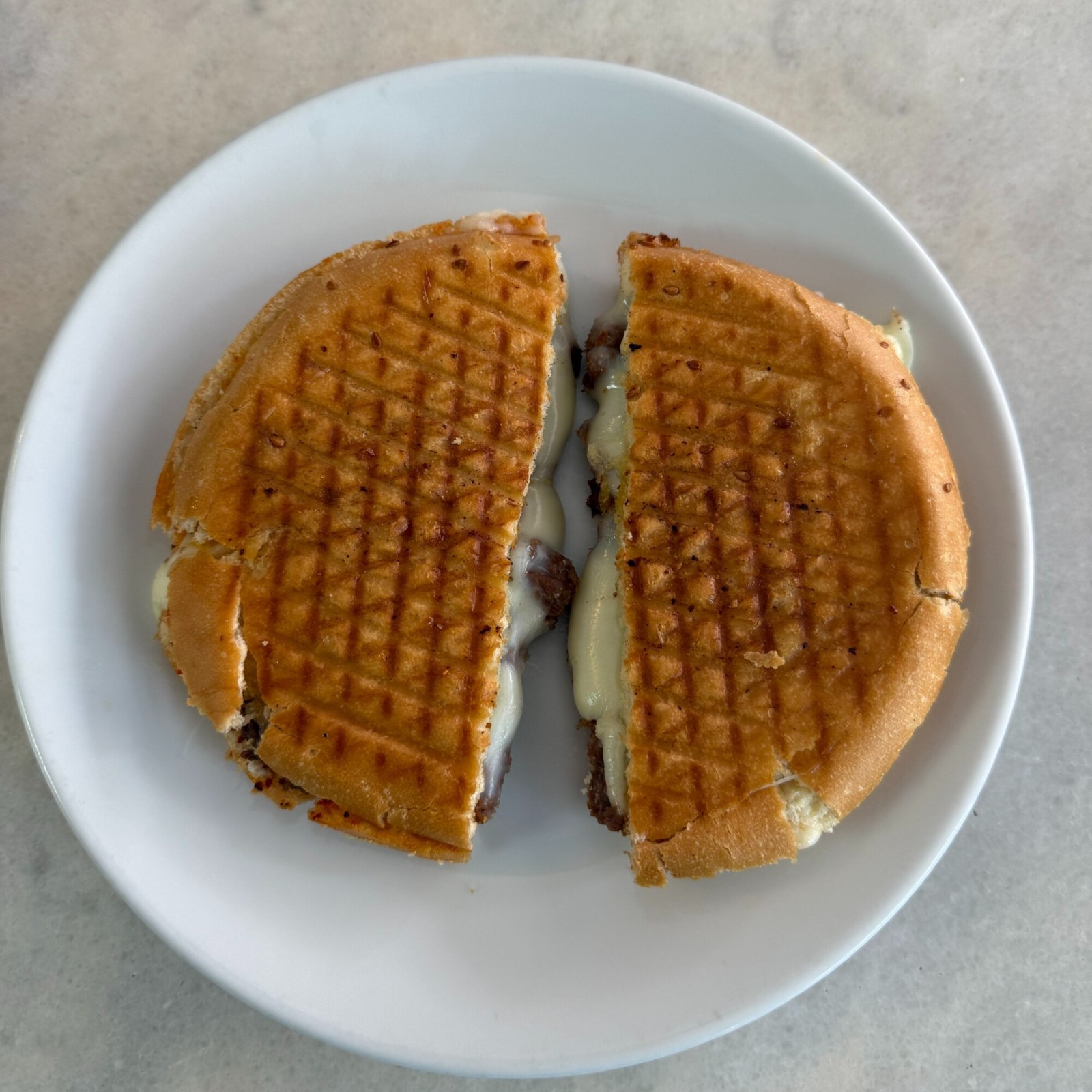 Kavurmalı Tost