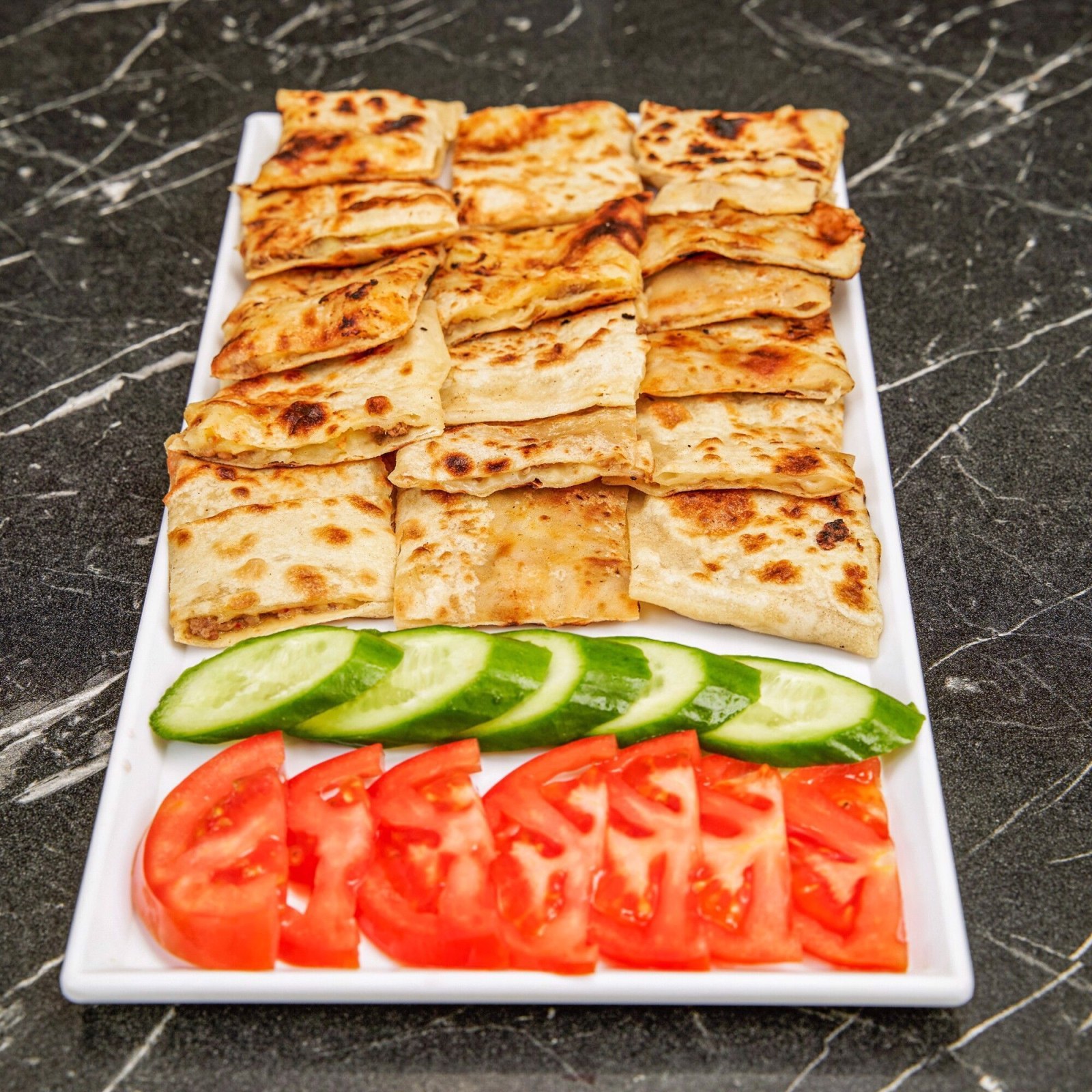 LOR PEYNİRLİ GÖZLEME