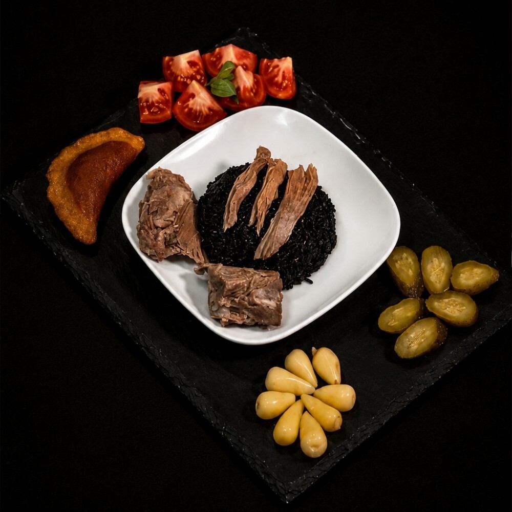 Kuzu Gerdan, Siyah Pirinç Pilavı