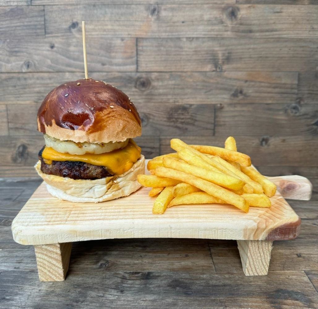 Ananaslı Burger