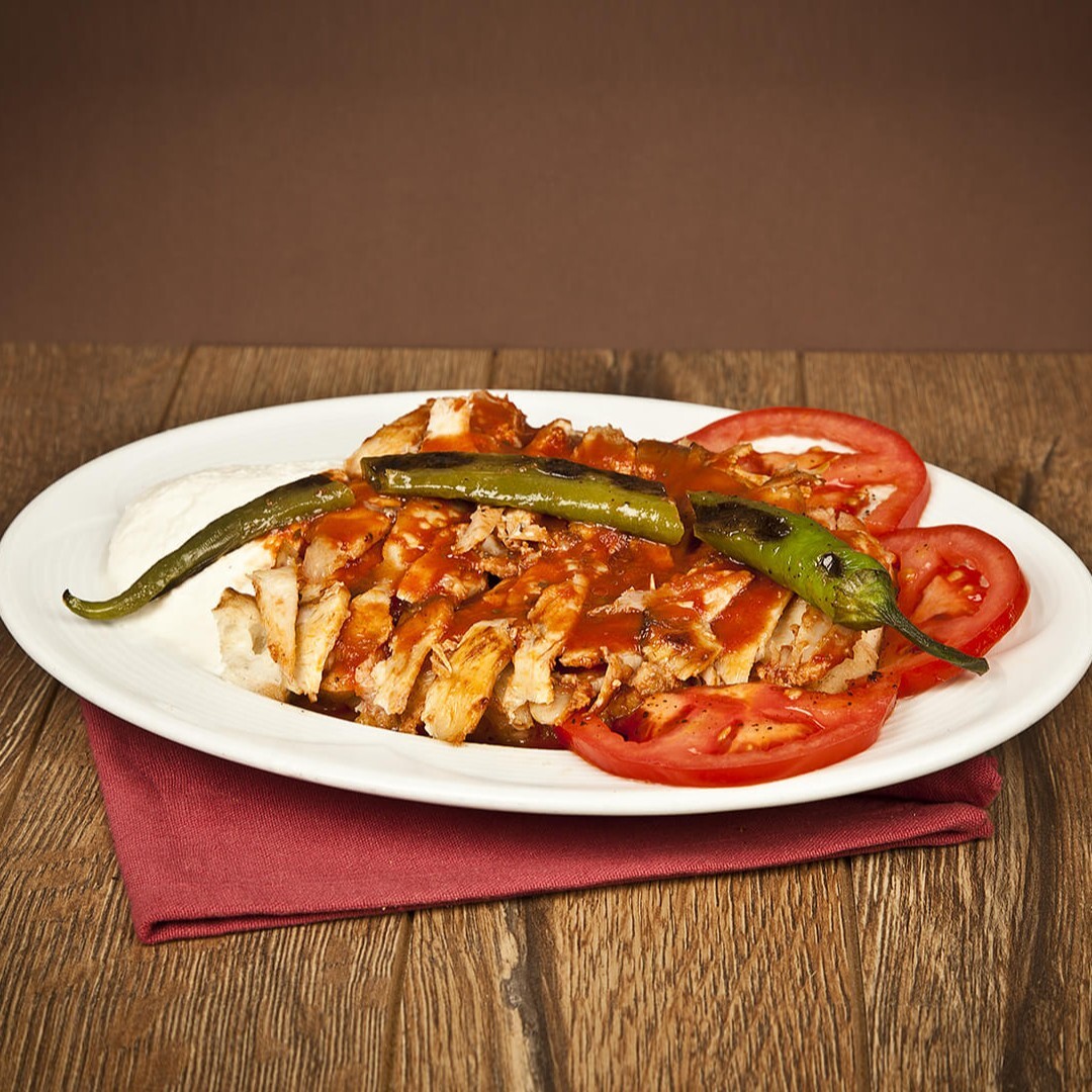 Cınaraltı Enfez Tavuk İskender