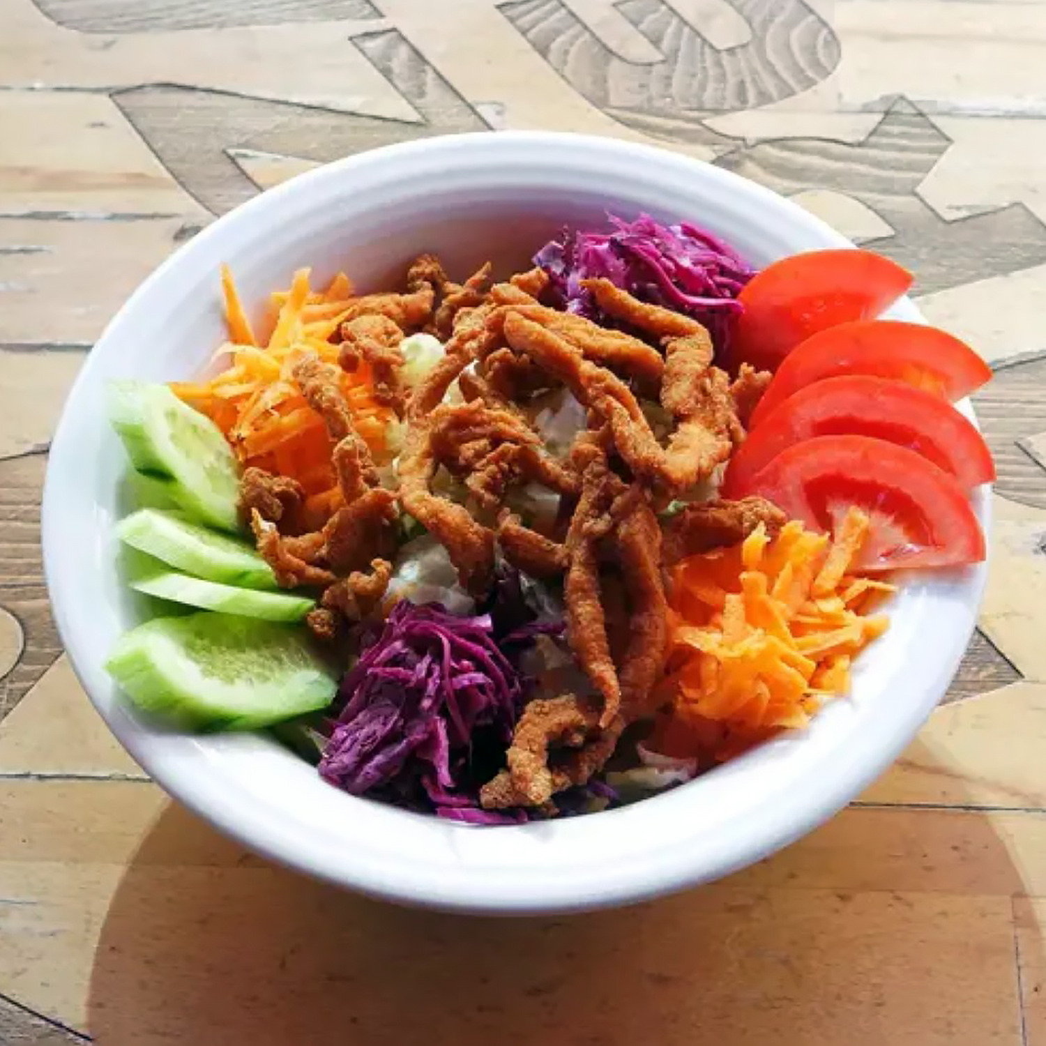 Çıtır Tavuklu Salata