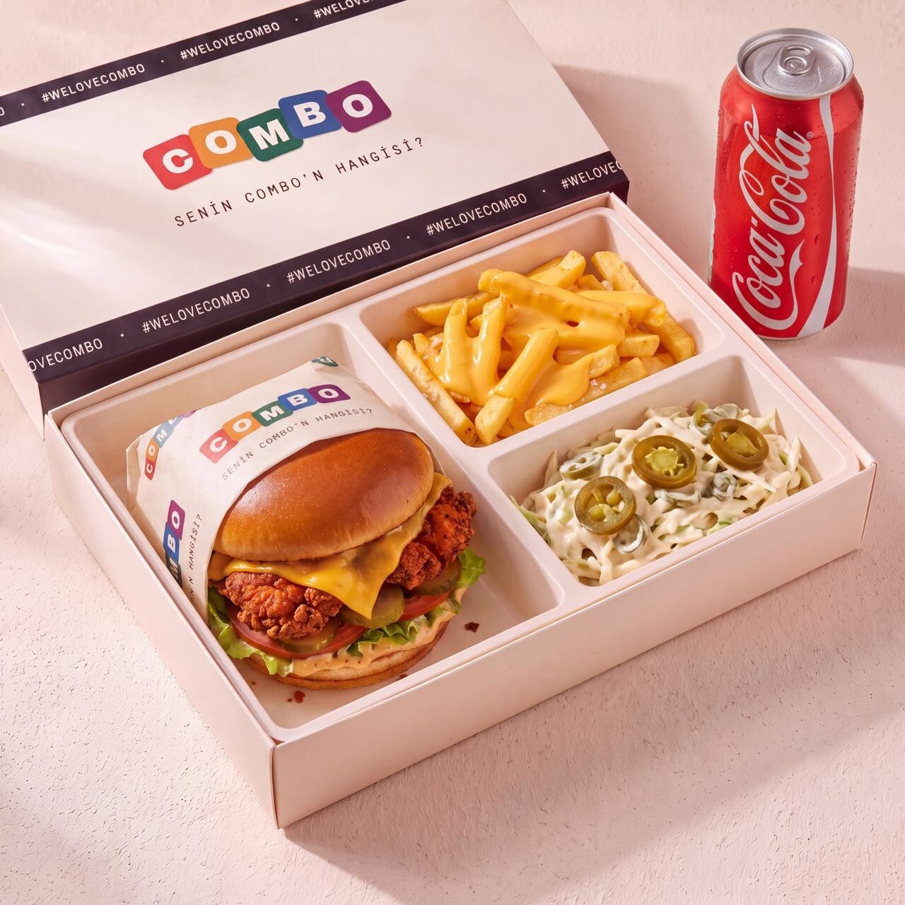 Cheddarlı Cajun Burger Menü + 1 Kutu içecek