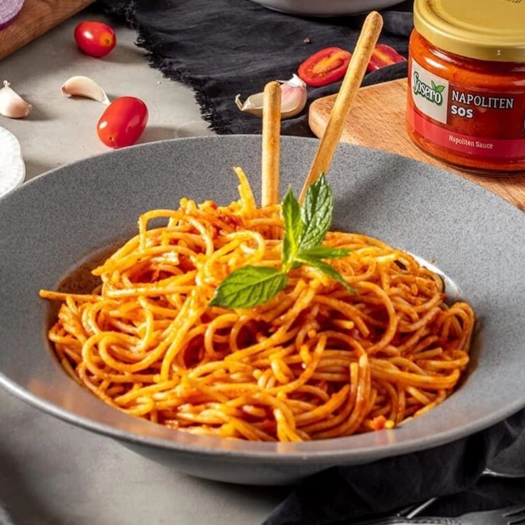 Napoliten Soslu Makarna