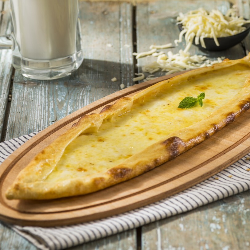 Kaşarlı Pide