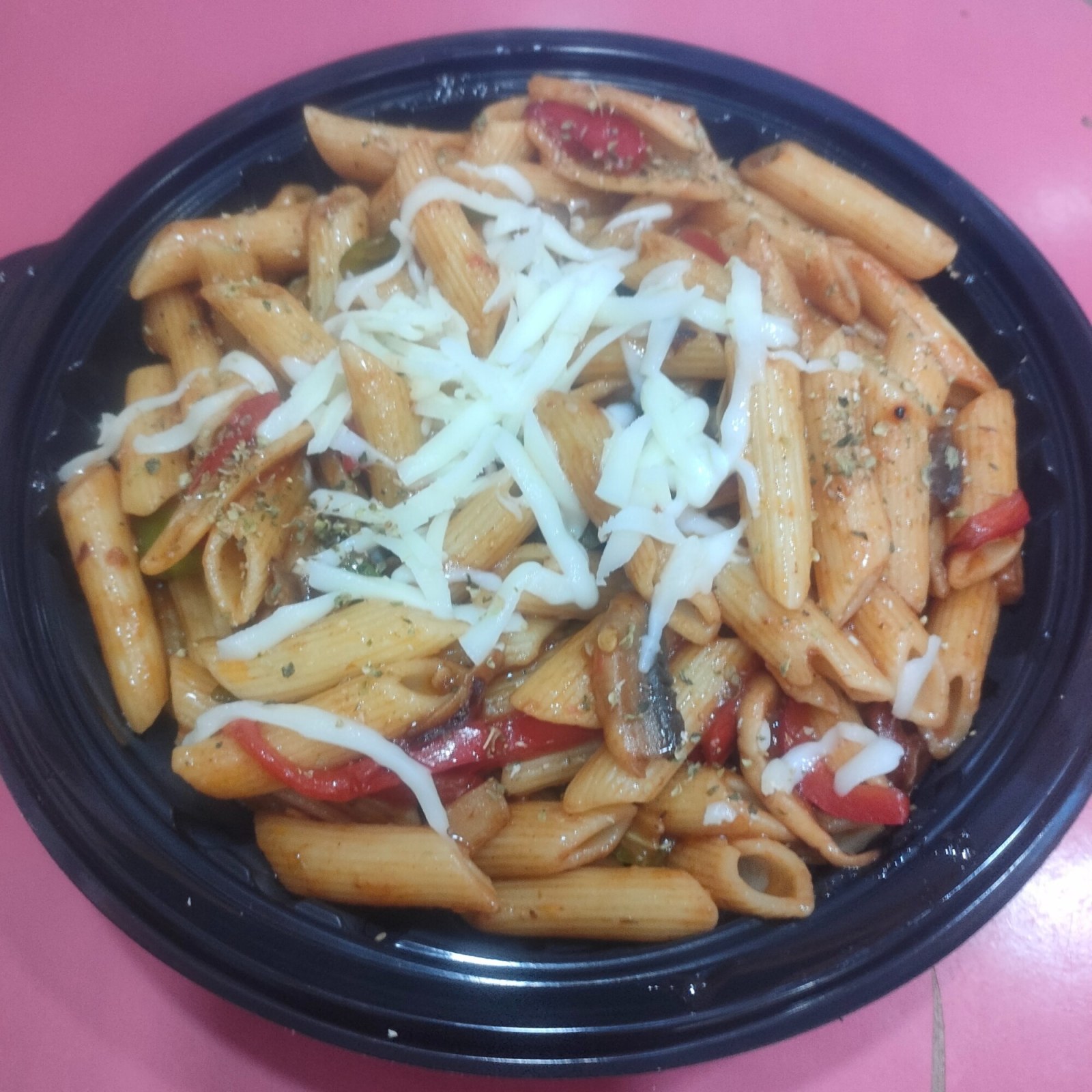 Barbekü Soslu Penne Makarna