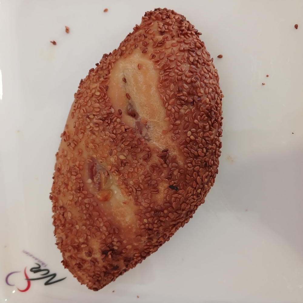 Sosisli Kaşarlı Simit