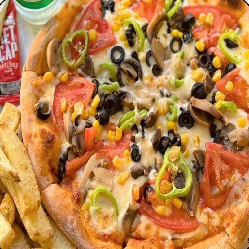 Sebzeli Pizza (Büyük Boy)