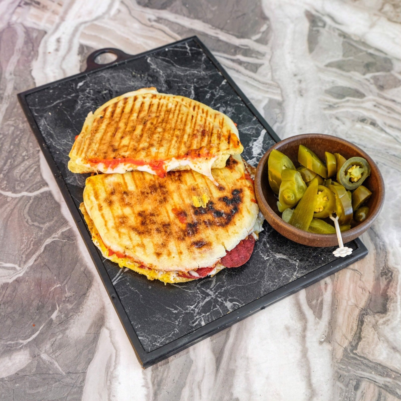Sucuklu Kaşarlı Bazlama Tost + Büyük Ayran