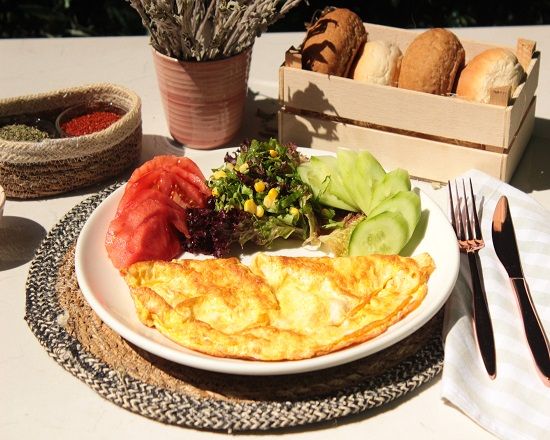 Kaşarlı Omlet