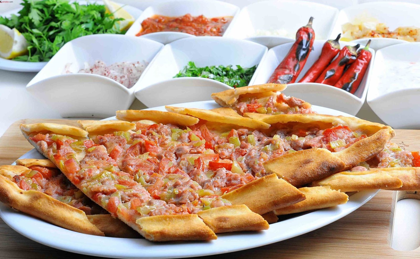 Kuşbaşılı Pide