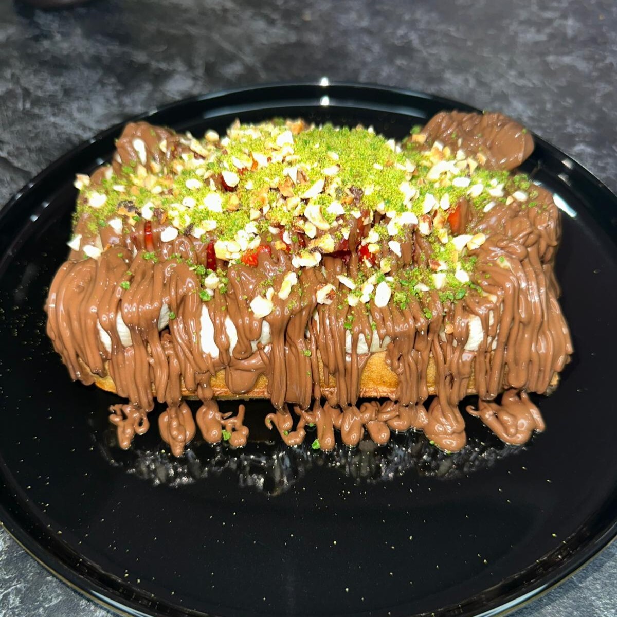 Brussels waffle Sütlü Çikolatalı (Large)