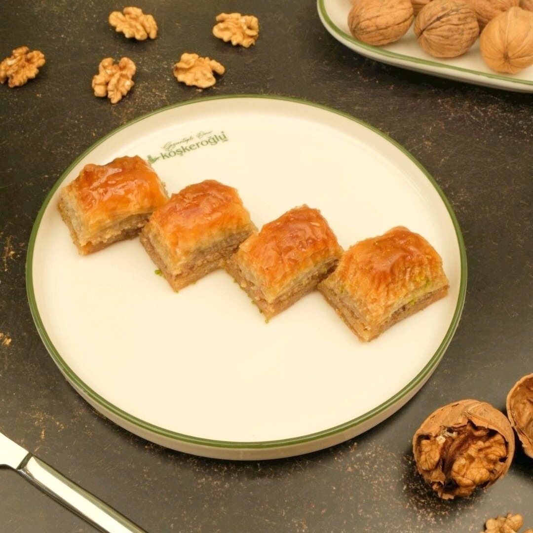 Cevizli Baklava - 1 Kg.