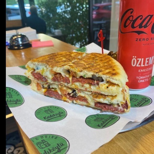 Çok Karışık Bazlama Tost