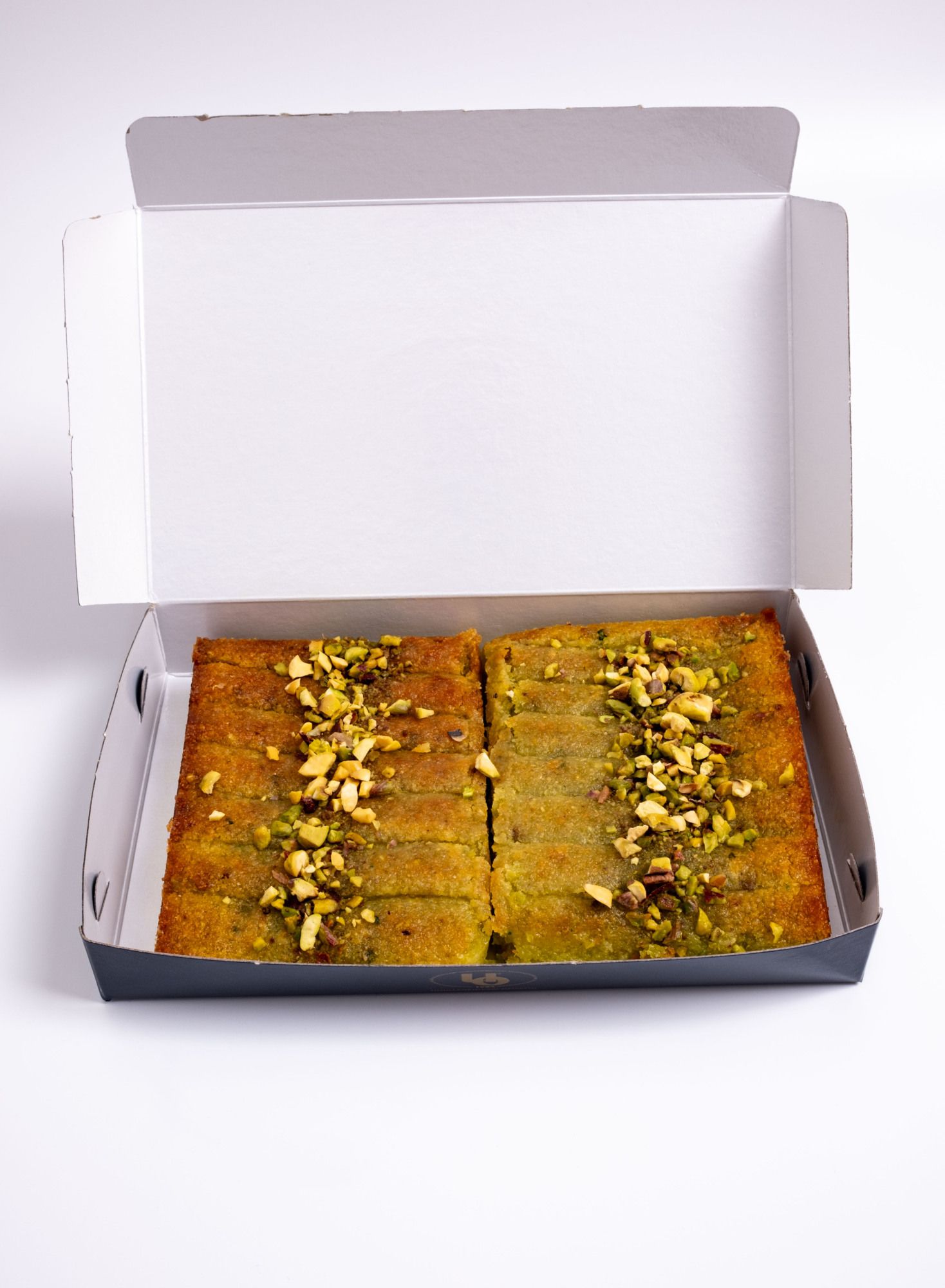 Antep Fıstıklı Fırınlanmış Peynir Helvası (500 g)