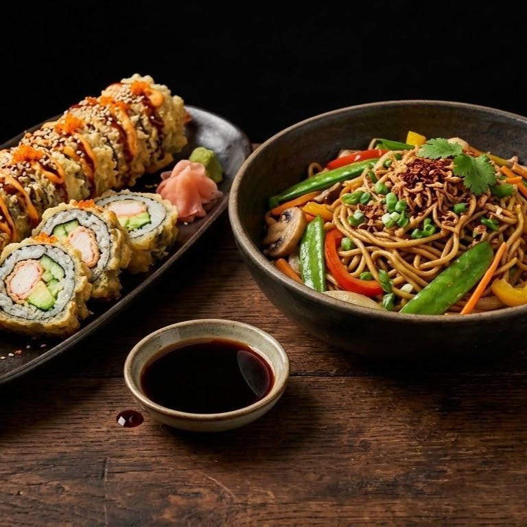 California Tempura Roll + Sebzeli Noodle + 1 Coca Cola 330 ml.