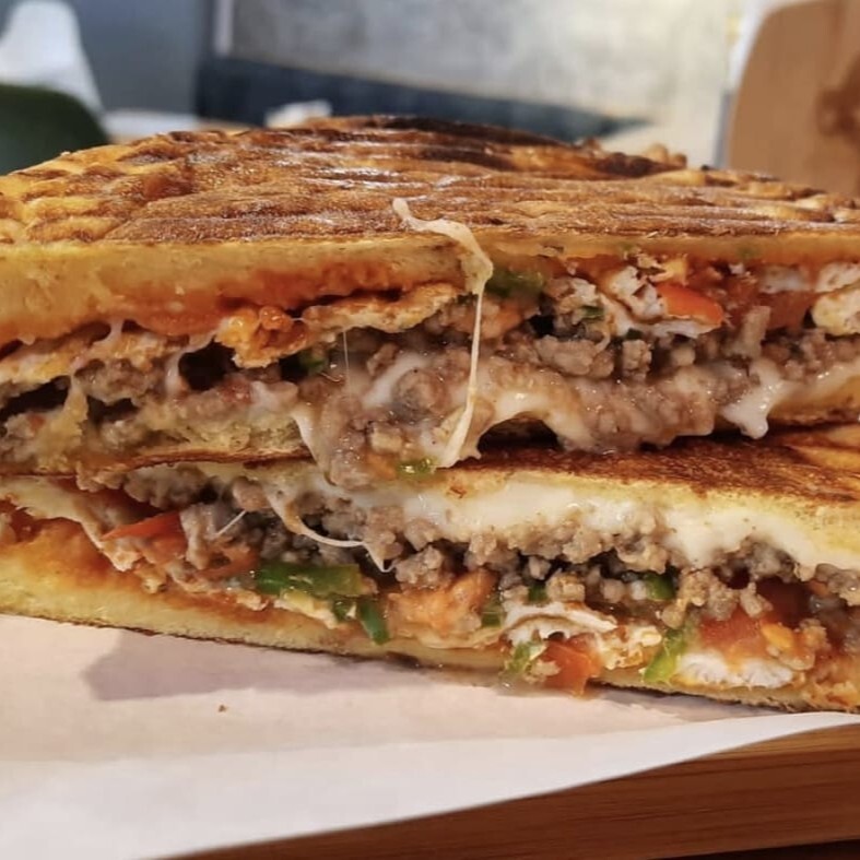 Pidemsi Tost