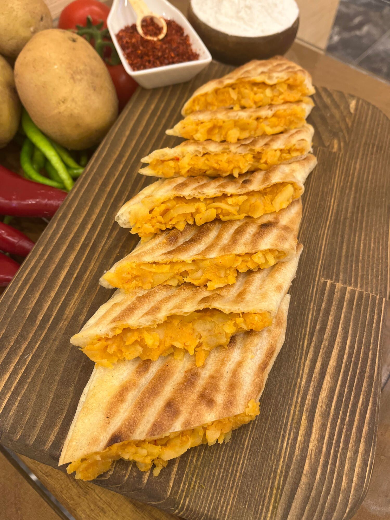 Patatesli Kır Pidesi (Efsane)