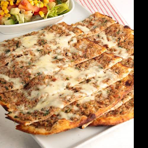 Kıymalı Kaşarlı Pide