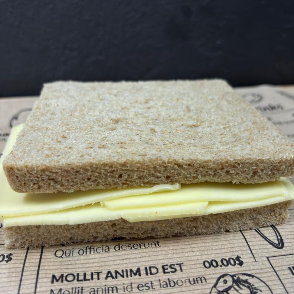 Kenarsız Tam Buğday Çavdarlı Ekmekten Çift Kaşarlı Tost