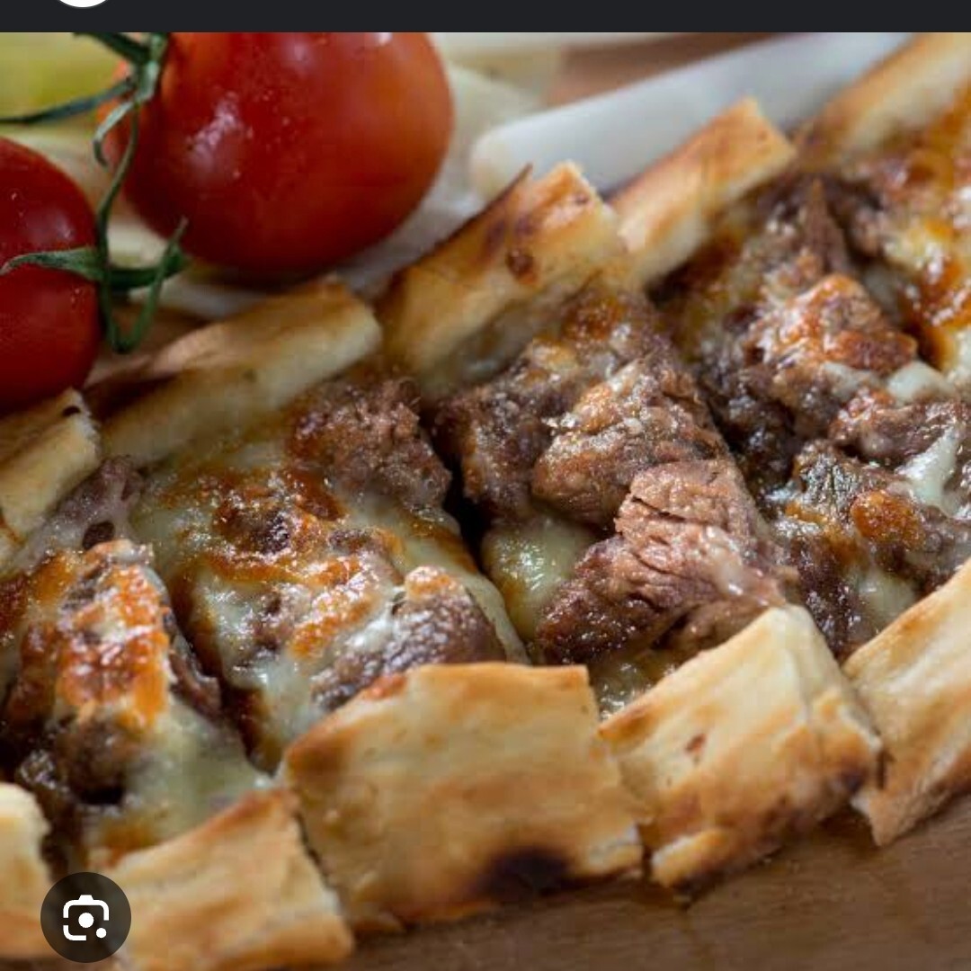 Kavurmalı Pide