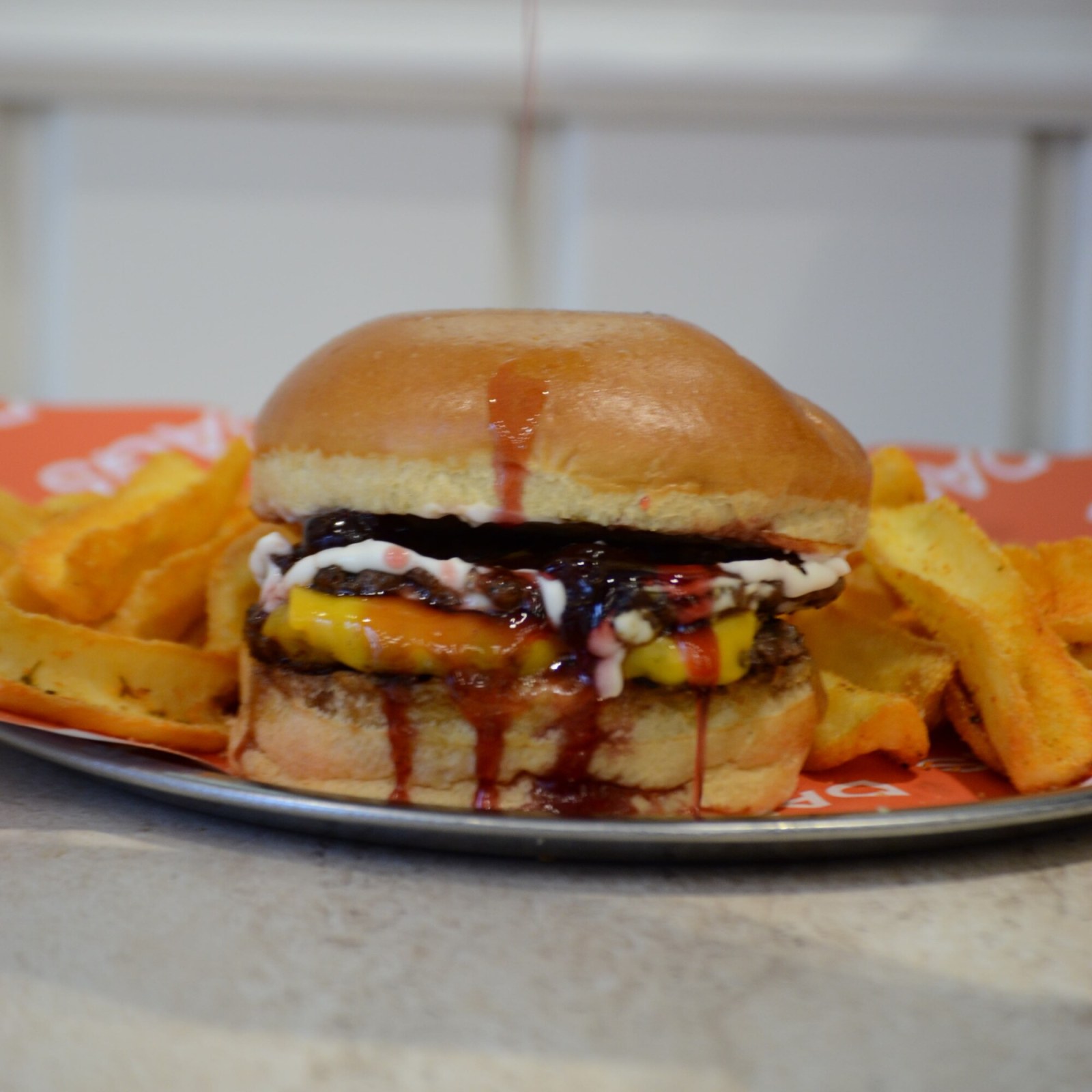 Vişneli Burger