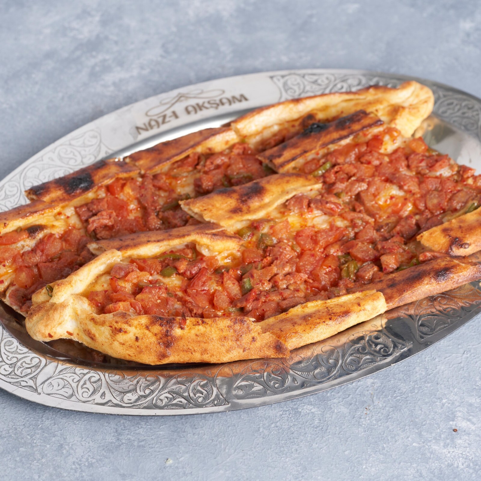 Kuşbaşılı Pide
