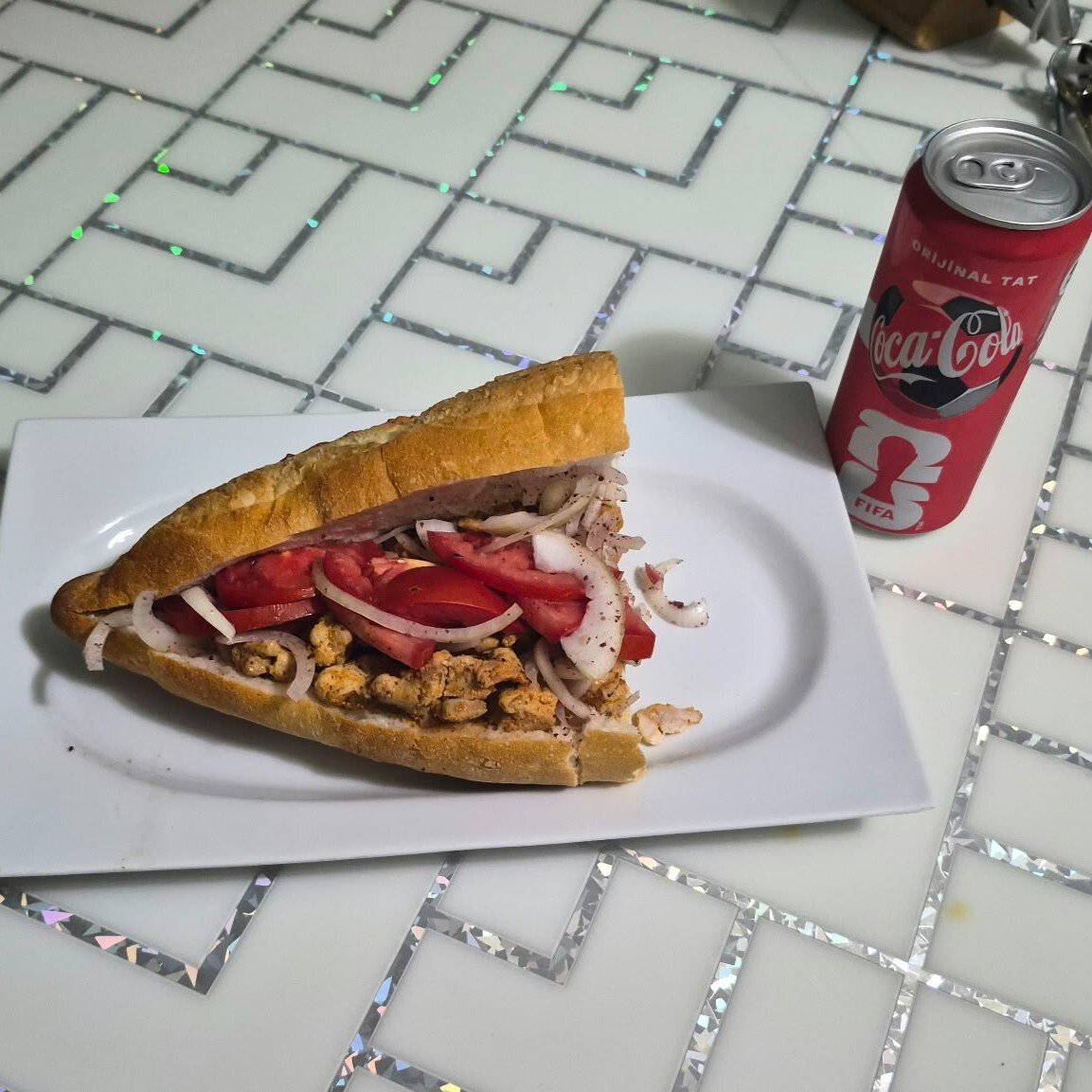 Yarım Tavuk Ekmek Menü