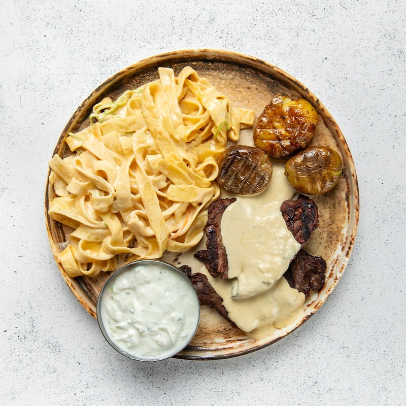 Rokfor Steak (1533,043 KCal)