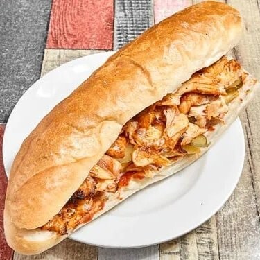 Üç Çeyrek Ekmek Tavuk Döner