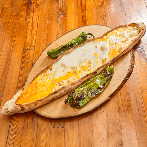 Kaşarlı Yumurtalı Pide