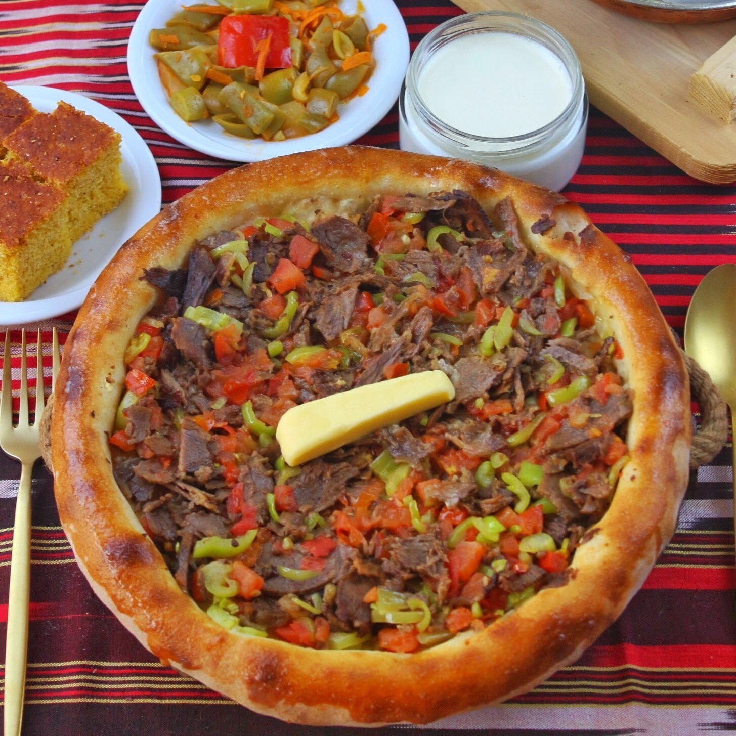 Kaçkar Special Pide (Yuvarlak)