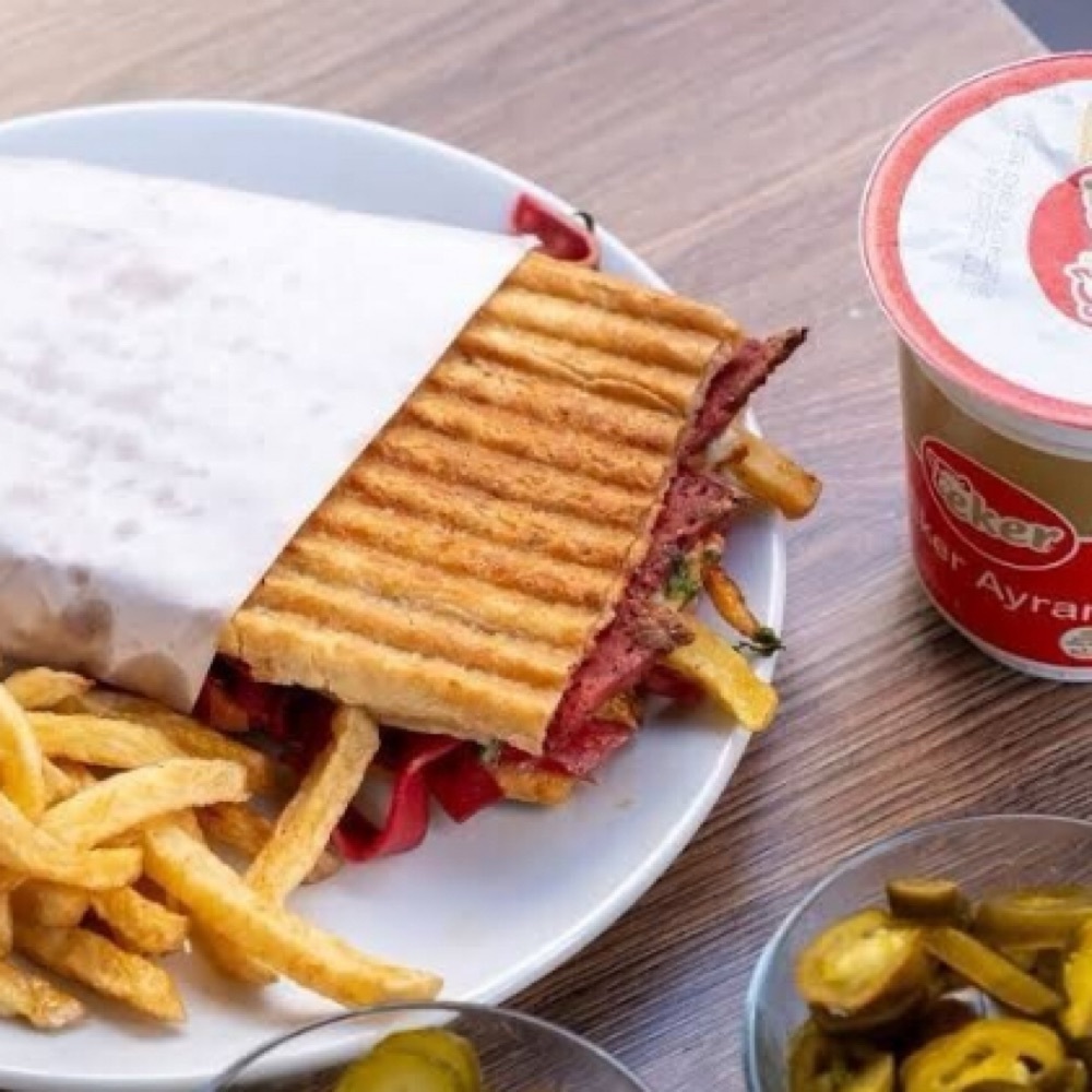 ÜÇ ÇEYREK FULL ATOM KARIŞIK MENÜ