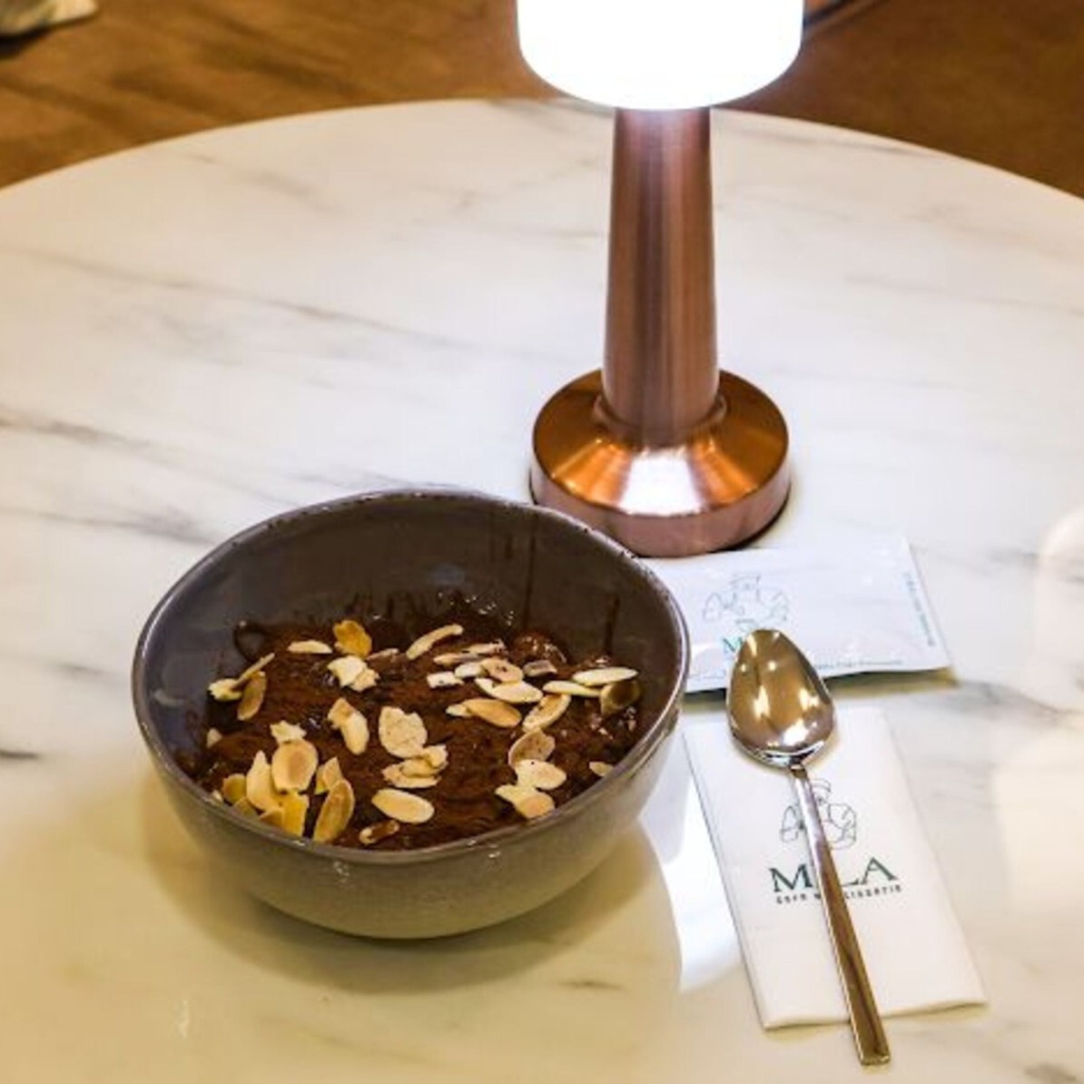 Tabak Kedi Dili Tramisu+Coca Cola