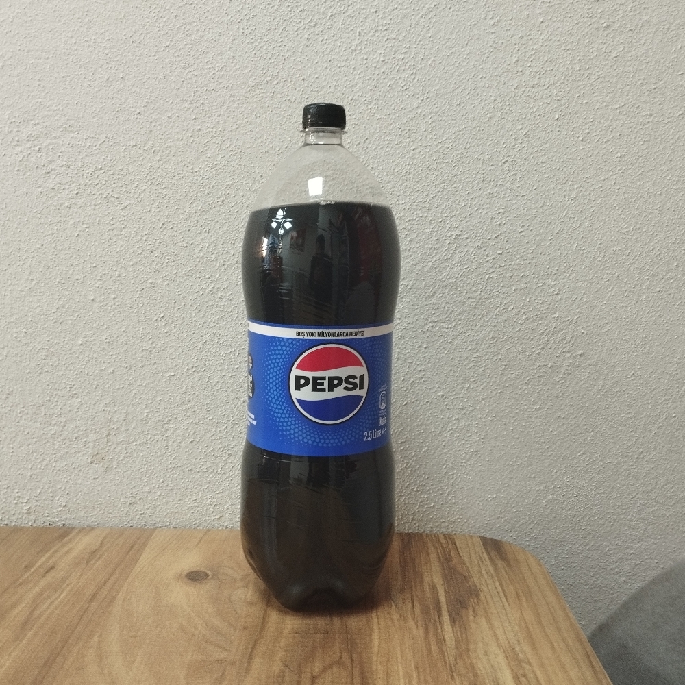 2.5 L Pepsi kola