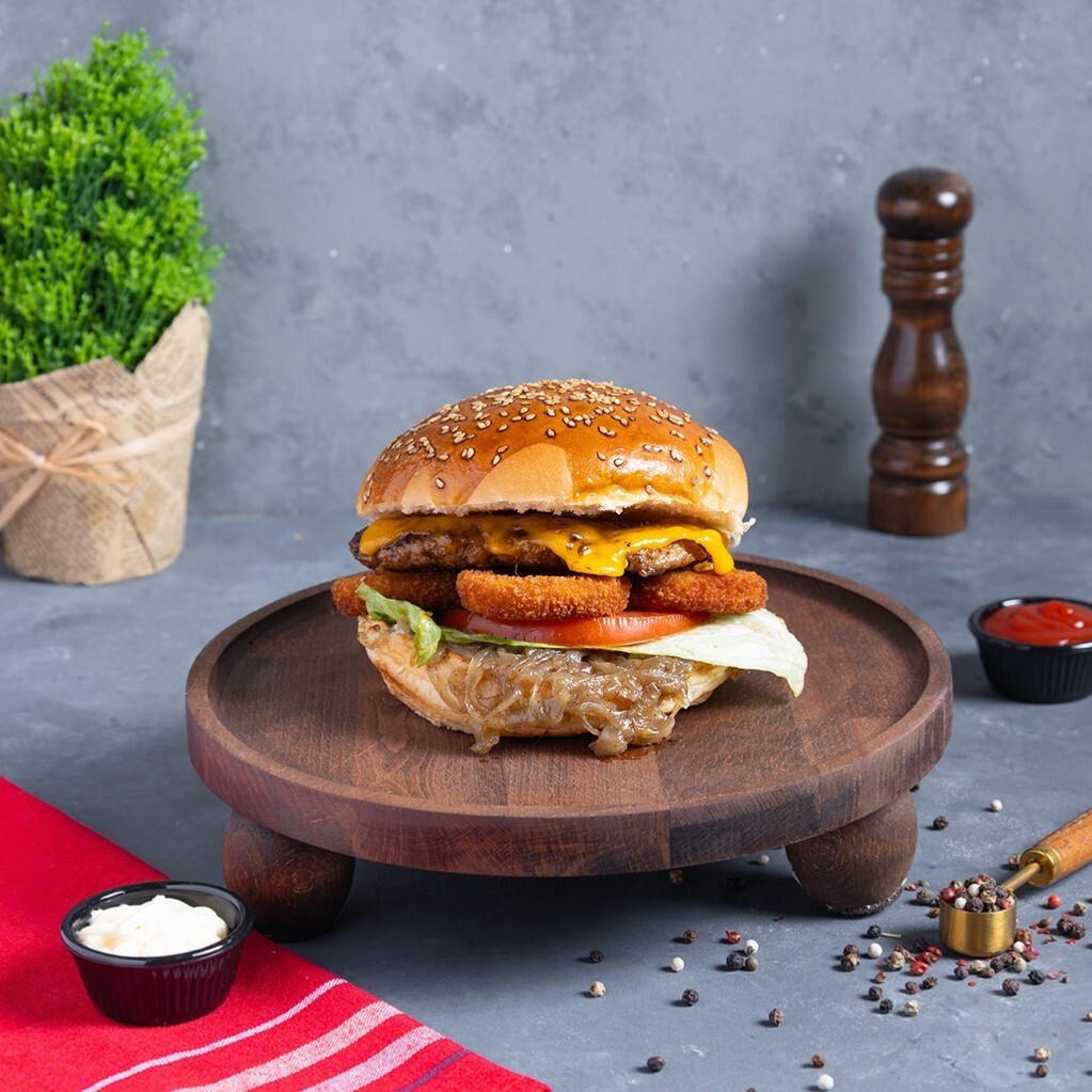 Onion Ring Burger