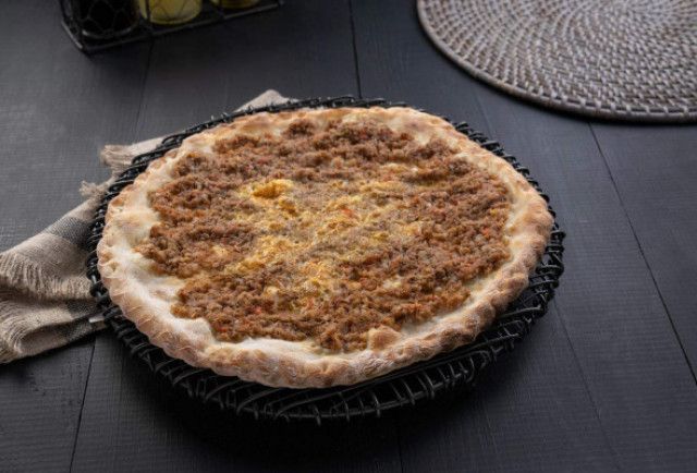 Kıymalı Yumurtalı Pide
