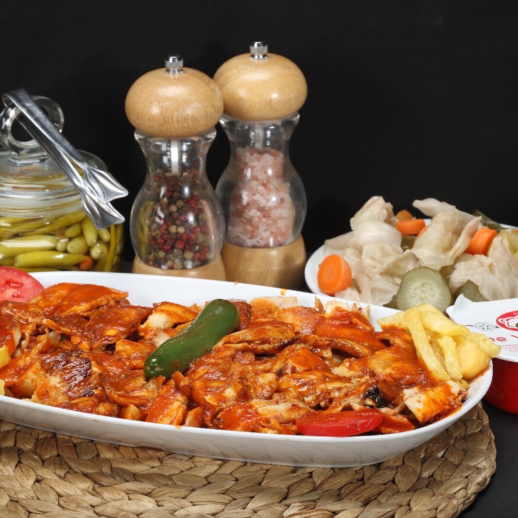 Baharatlı Vaha Tereyağlı Tavuk İskender