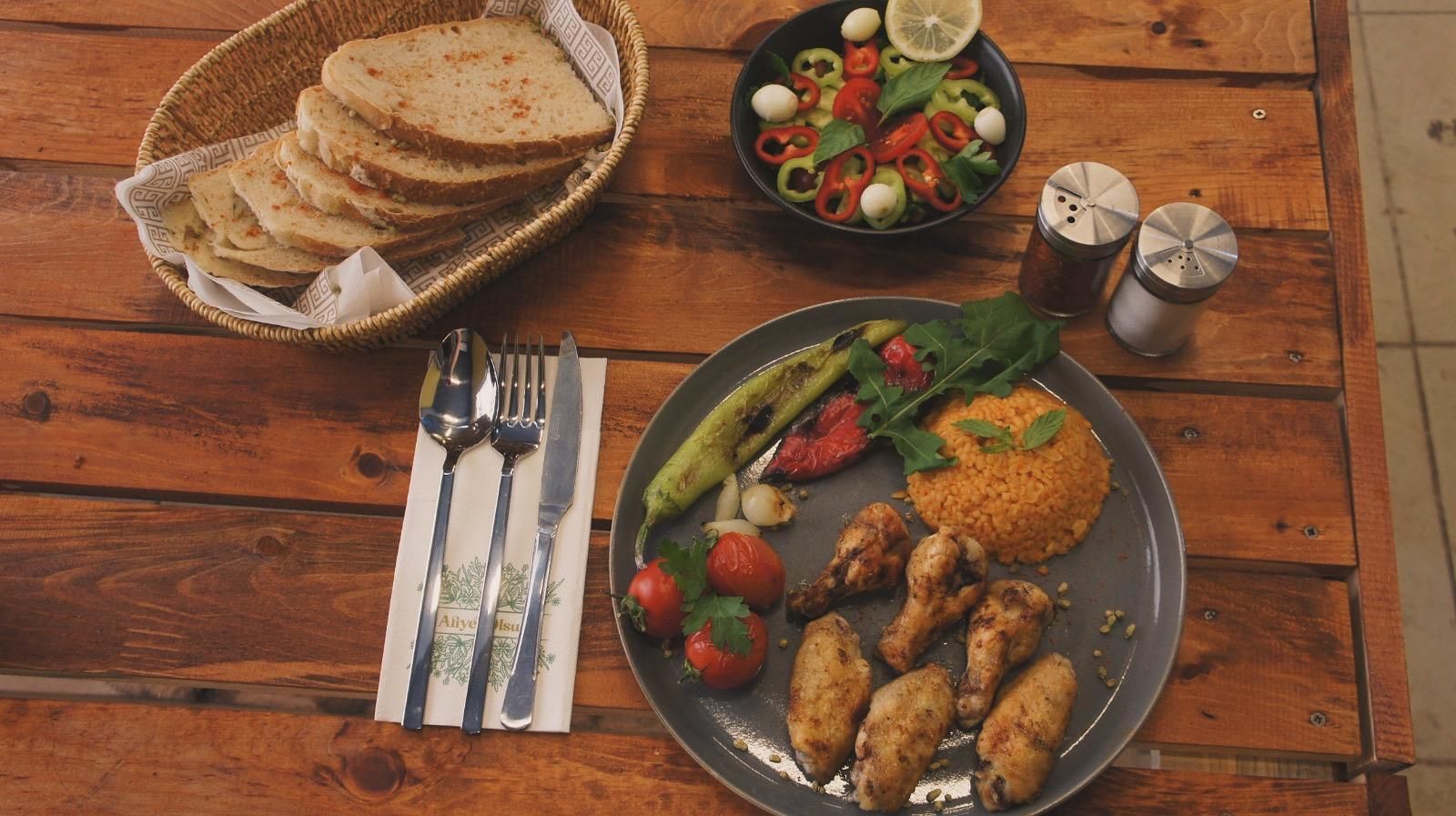 Izgara Karışık Kanat (1 kişilik) Porsiyon