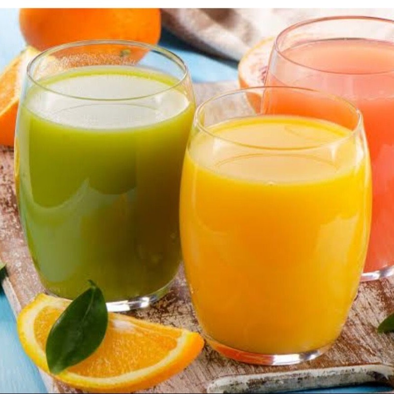Karışık Taze Sıkılmış Meyve Suyu 350 ml.