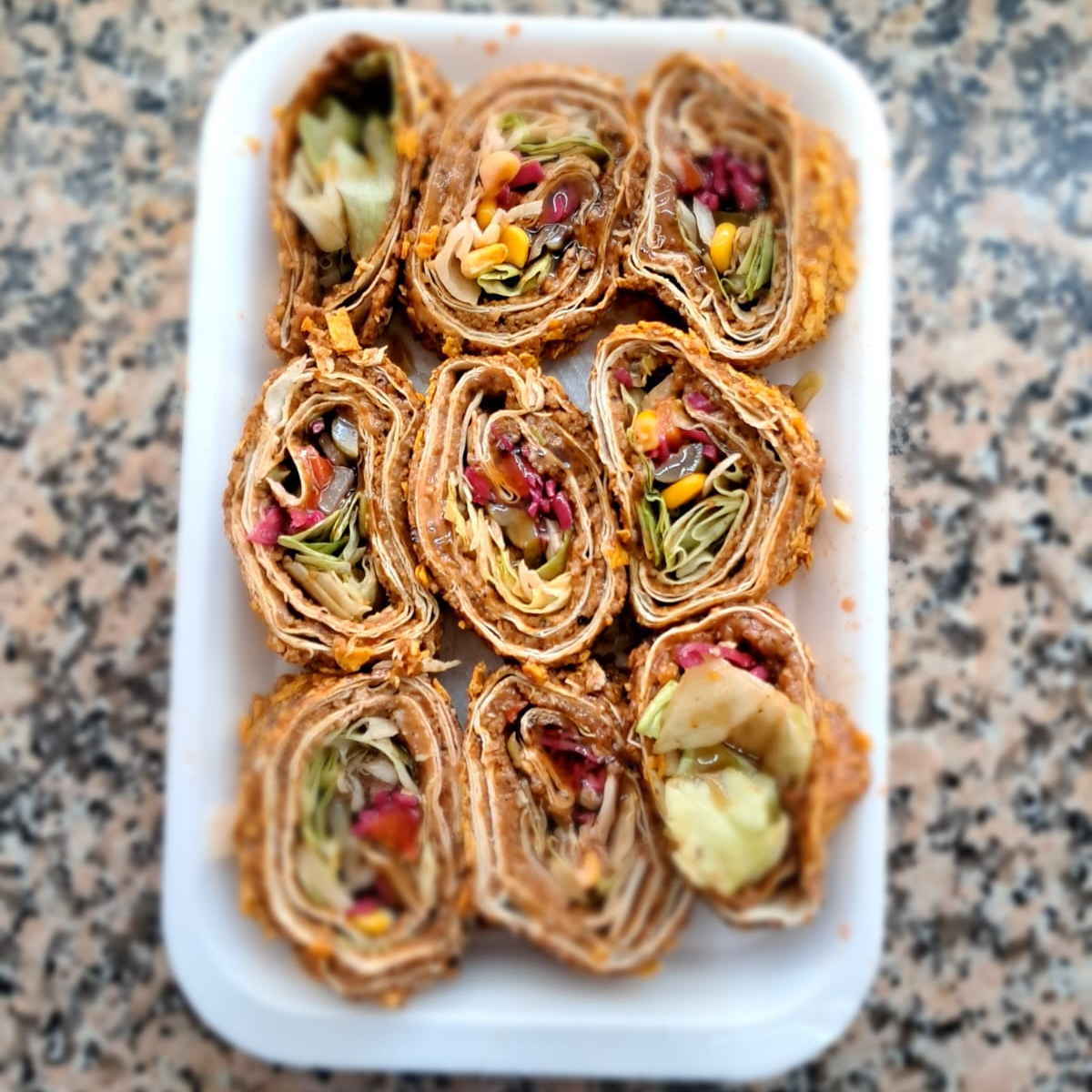 3 Çiğköfte Suşi + 3 Ayran (17cl.)
