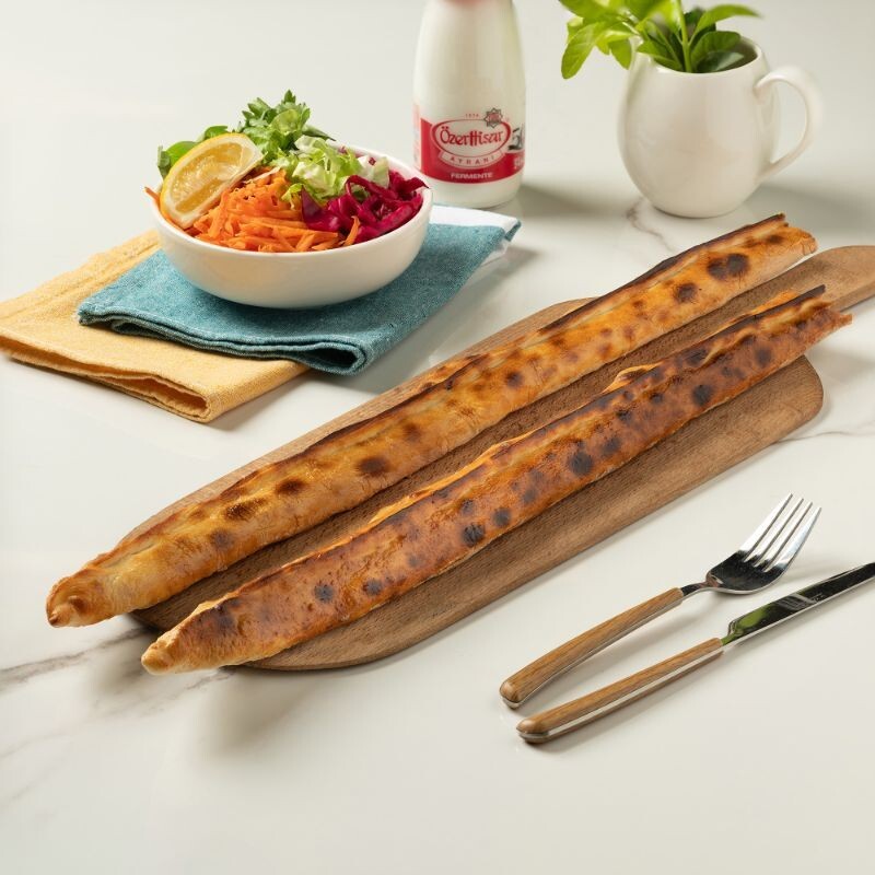 Görele Kaşarlı Yumurtalı Pide