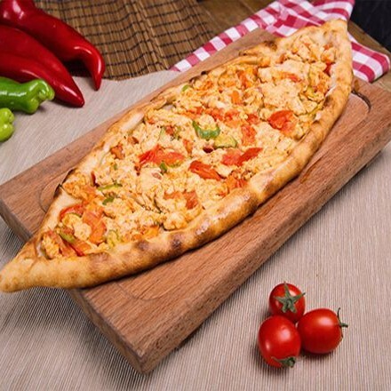 Tavuk lu Pide