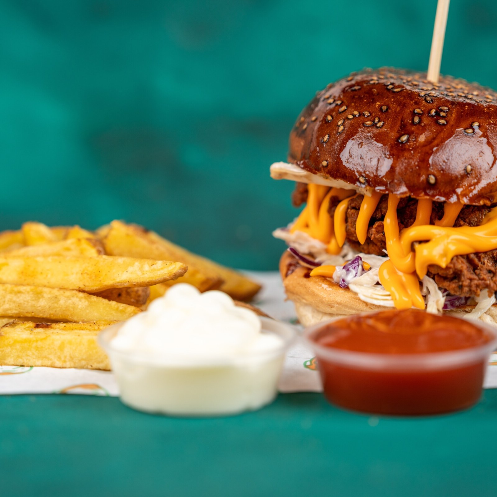 Vincent Tavuk Burger